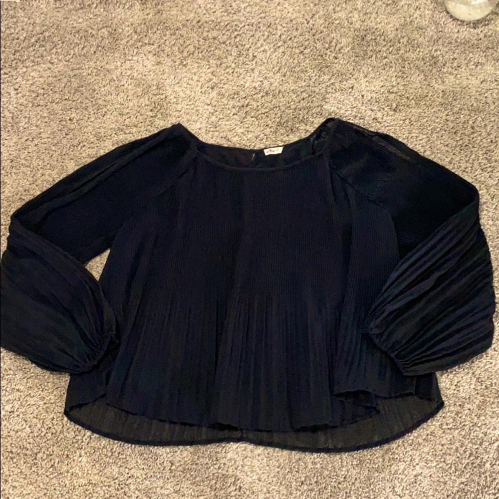 Black Crimped Hollister Blouse